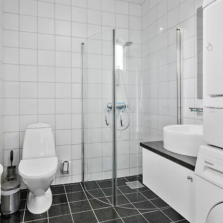2 Bedroom Beautiful In Gudhjem