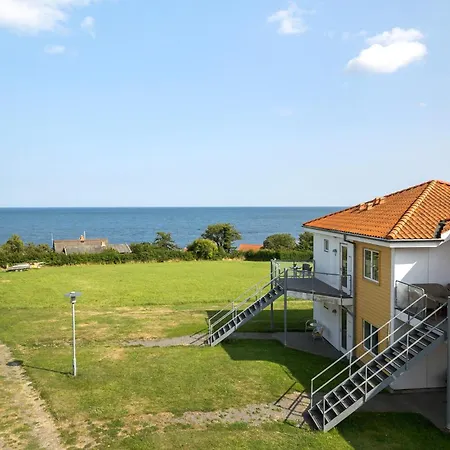 2 Bedroom Beautiful In *